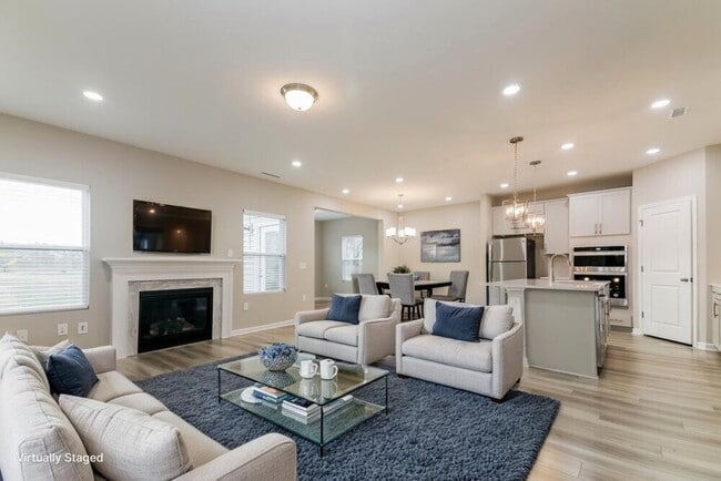 Photo - 3816 Tritonville Wy