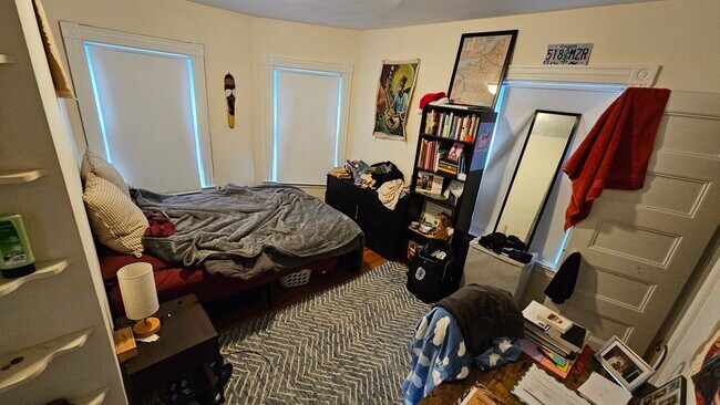 Photo - 1 Woodstock Ave Unit 1