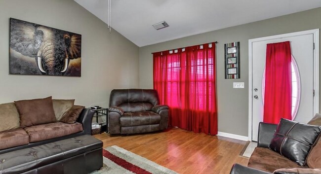 Photo - 18396 Peyton Ln