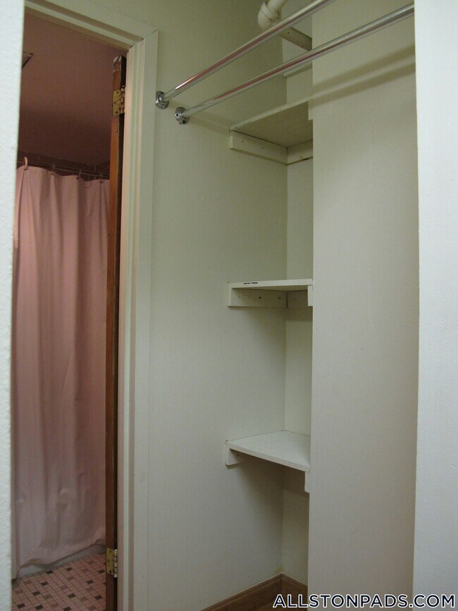 Photo - 1110 Commonwealth Ave Unidad 311