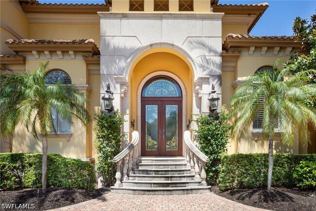 3280 Gordon Dr