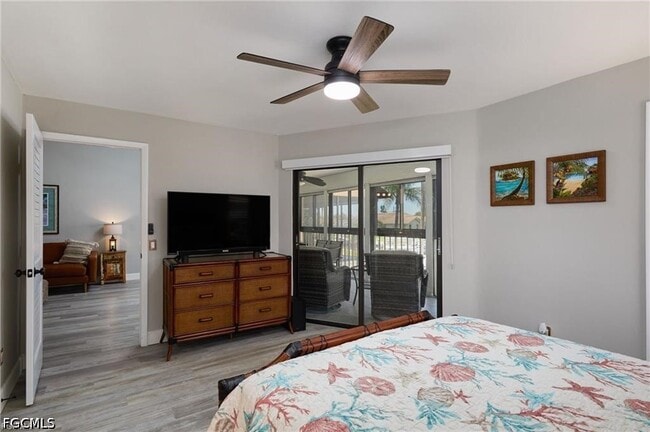 Building Photo - 15489 Admiralty Cir Unit 5