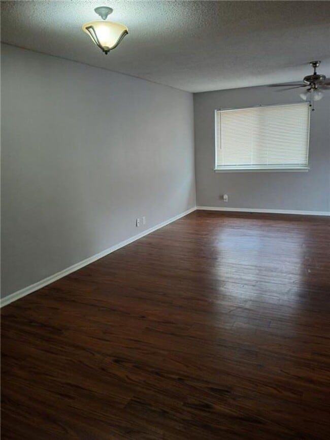 Photo - 6208 Hidden Cove