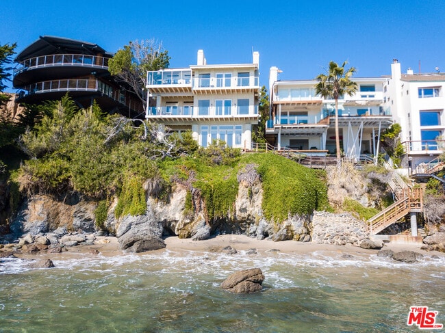 Photo - 31532 Victoria Point Rd