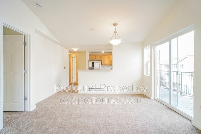 Photo - 760 NW 185th Ave Unit 302