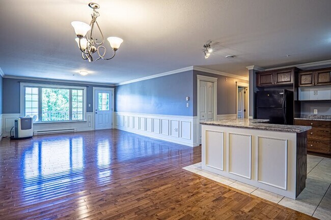 Building Photo - Apartment for Rent Unit 1