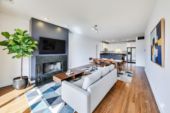 Photo - 5250 N Lincoln Ave