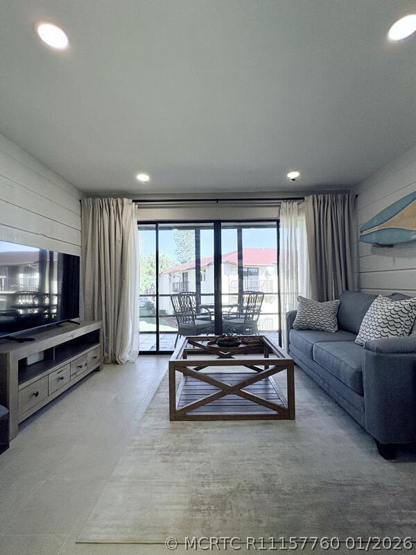 Photo - 2050 Oleander Blvd Unit 2-205