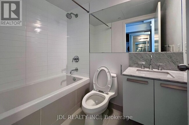 Photo - 42 Charles St E Unit 2803