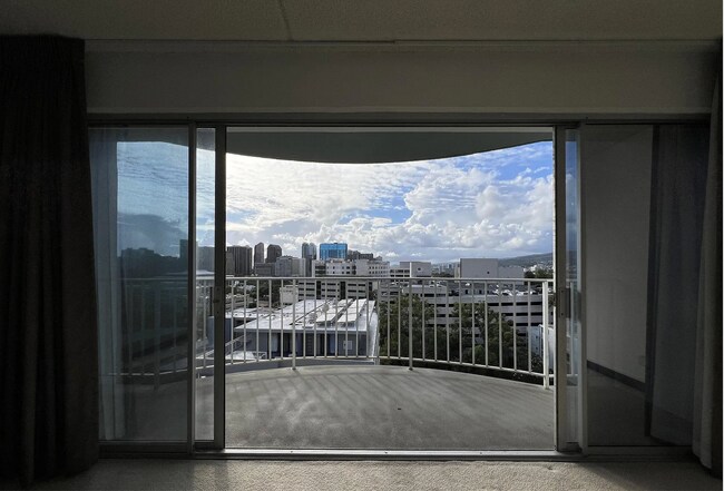 710 Lunalilo St Unit 1206