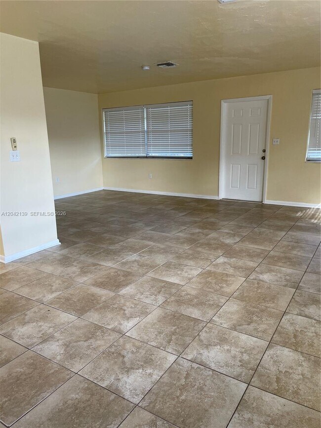 Photo - 2901 NW 50th St