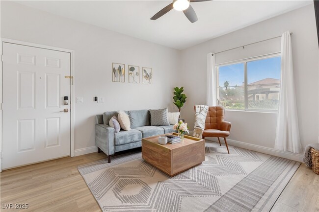 Photo - 8501 W University Ave Unidad 1006