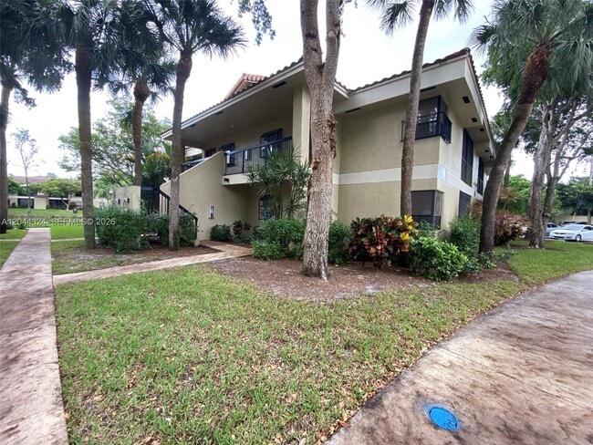 Photo - 2442 NW 49th Terrace Unidad 4319