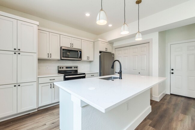 Photo - 3702 Tower View Ct