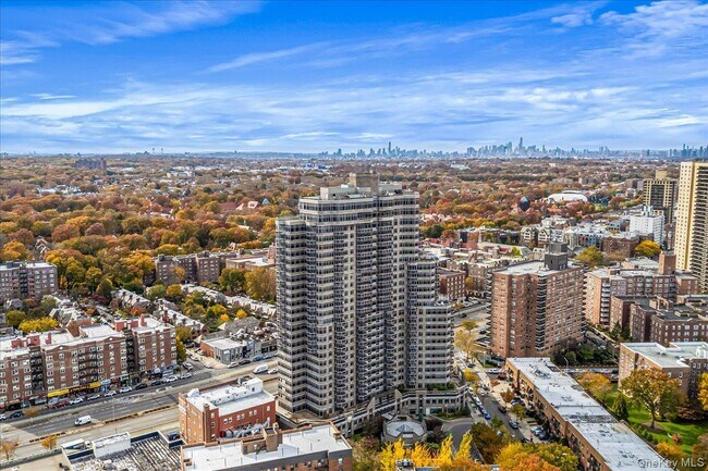 Photo - 112-01 Queens Blvd Unidad 23C