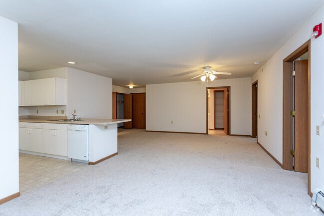 2BR, 1BA