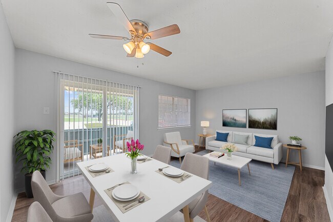 Living Room - Donna Lynn Apartments