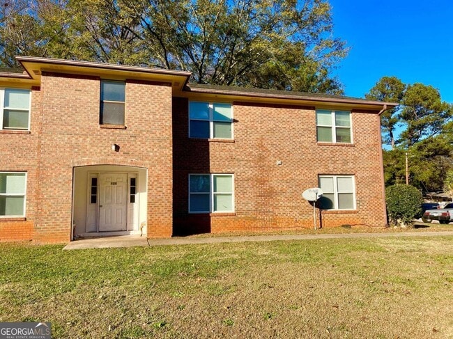 Building Photo - 125 Appleton Blvd Unit B Rental