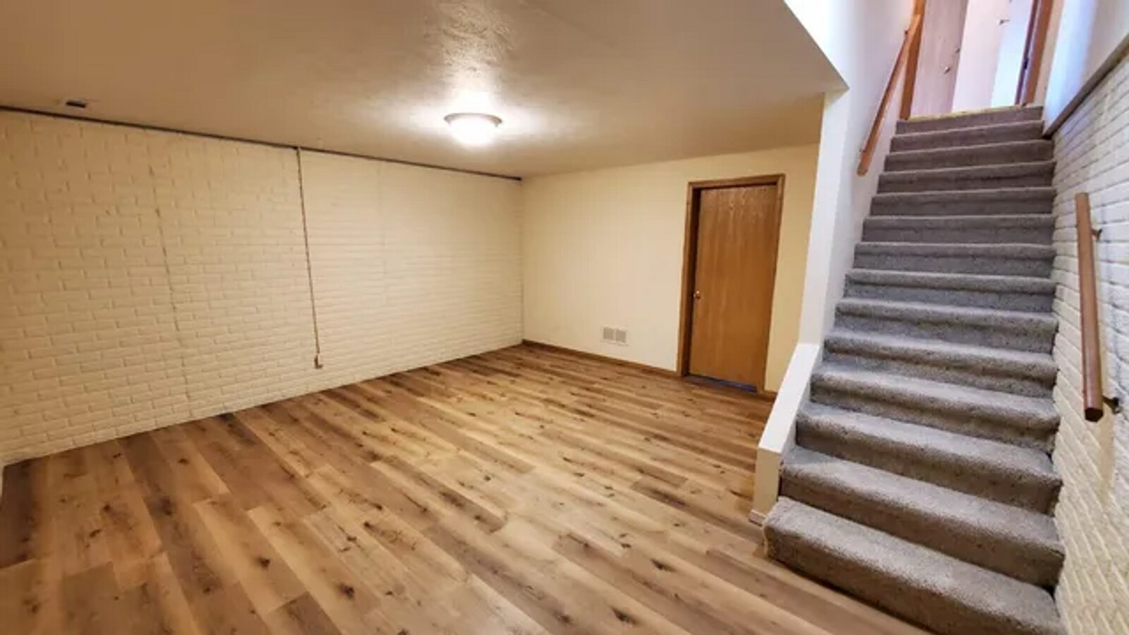 Photo - Spacious Townhome Minutes from Everything