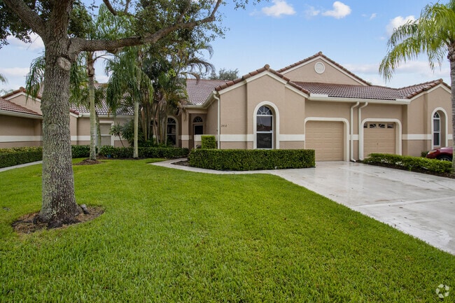 Building Photo - 202 Sabal Palm Ln Rental