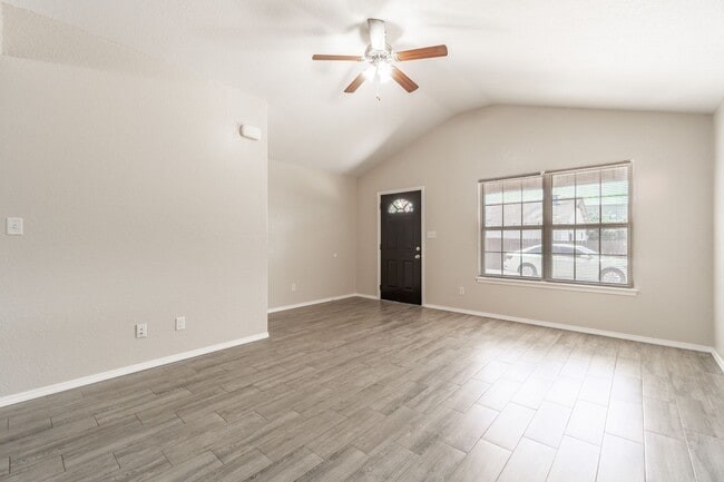 Photo - Mussett Rd Duplex Unit 3811 Mussett Road #B