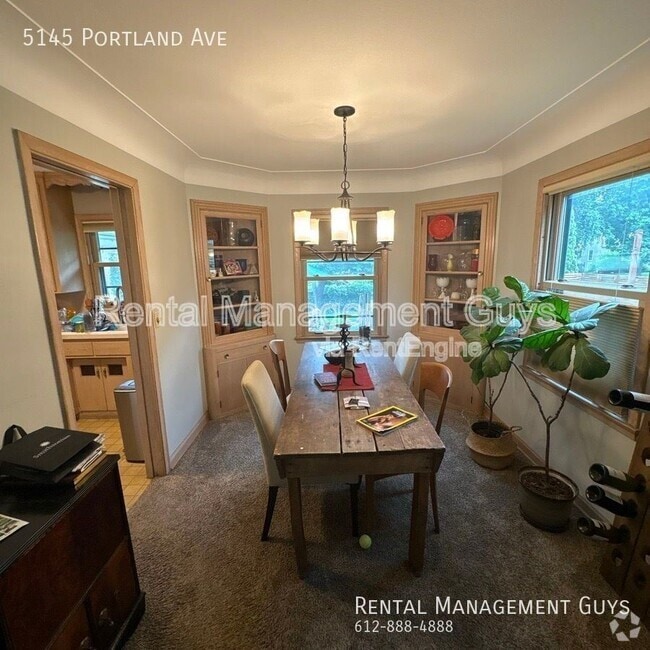 Building Photo - 5145 Portland Ave Rental