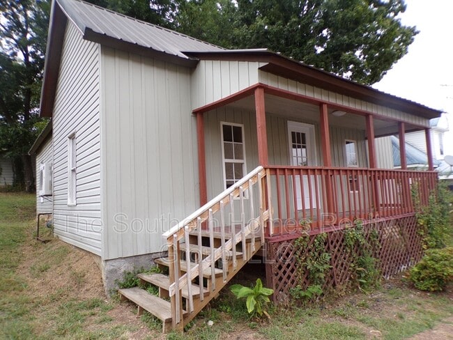 Building Photo - 614 Washington Ave Rental