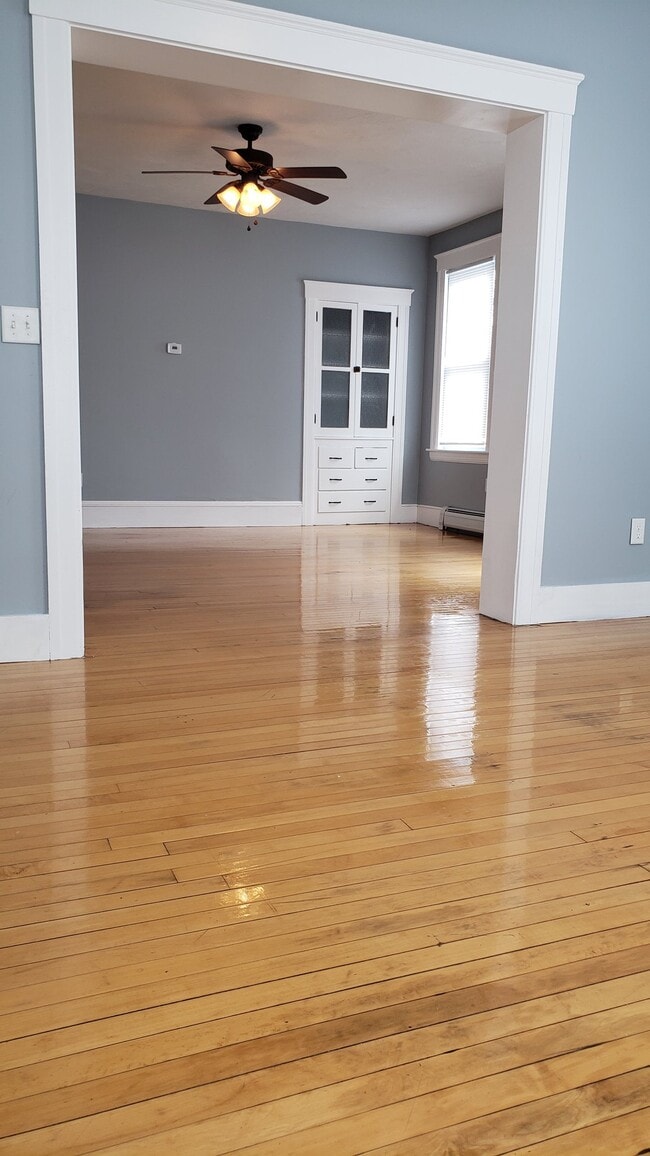 Photo - 24 Suffield St Unit 3