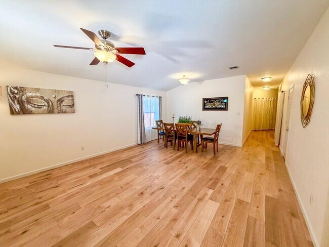 3230 Arroyo Bluff Ln