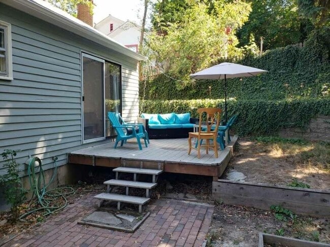 Photo - 1005 NE D St