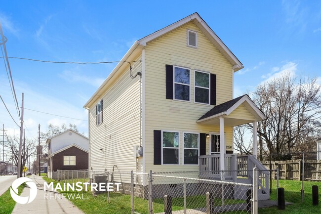 Photo - 2200 Green Alley