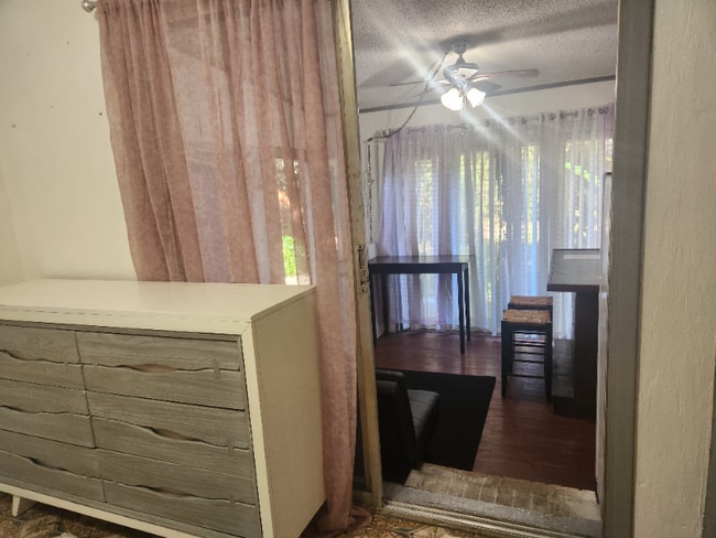 Photo - 6411 Randolph Ave