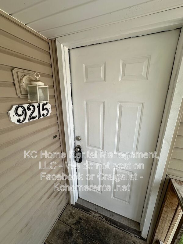 Photo - 9215 E 54th St