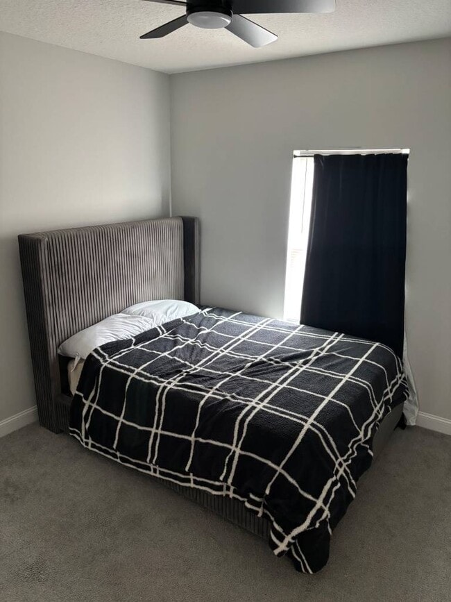 Photo - 543 Rutledge Dr