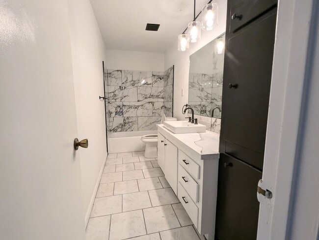 Building Photo - Coming Soon! Remodeled Home in Wake Village