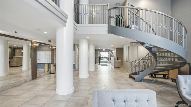 Photo - 100 Cutter Mill Rd Unit 4M