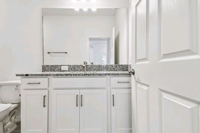 Photo - Brand New Villa 2bedroom with Office/Bed