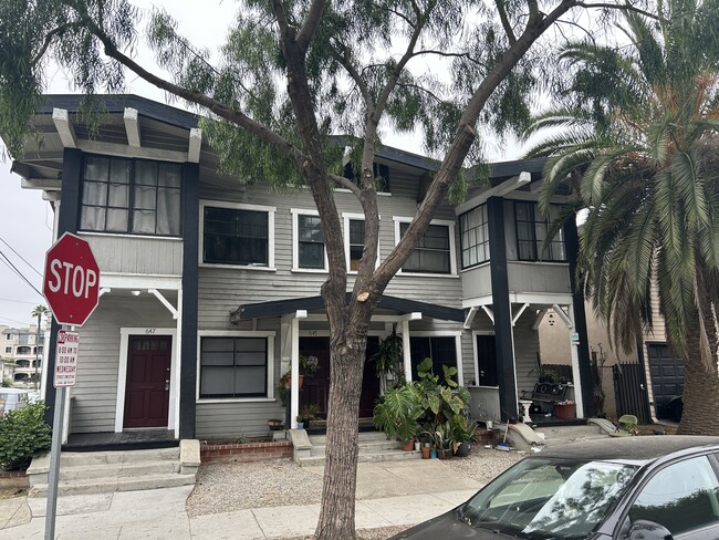 Photo - 647 W 4th St Apartments