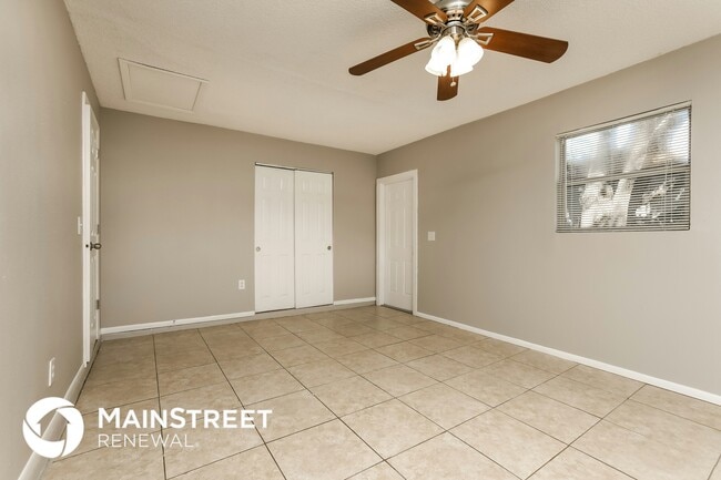 Photo - 7820 Plunkett Ave