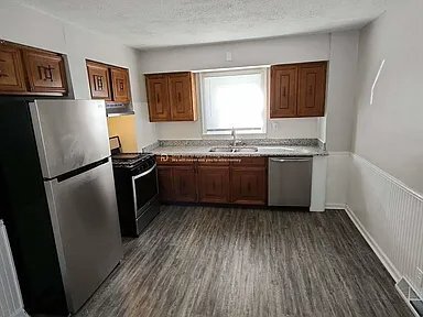 Photo - 2522 E 33rd St