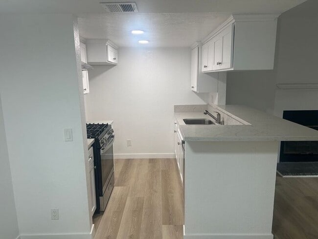 Photo - 8603 Fenwick St House