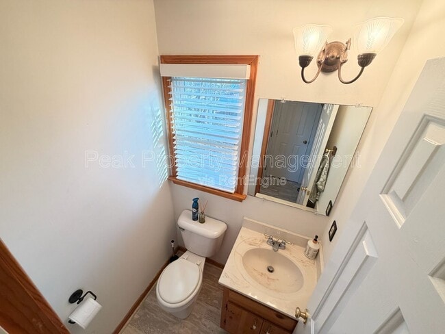 Photo - 11809 Sanbury Ln