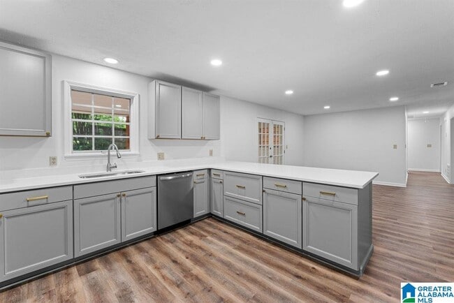 Photo - 3420 4th Ct E