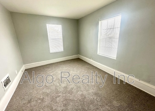 Photo - 1402 N 21st Ave