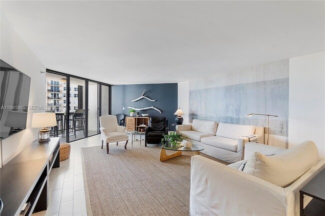 Photo - 1155 Hillsboro Mile Unit 510