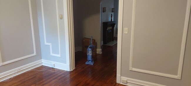 Photo - 538 Shepherd St NW