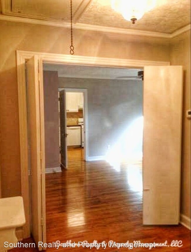 Photo - 3 br, 2 bath House - 2336 Yancey Avenue