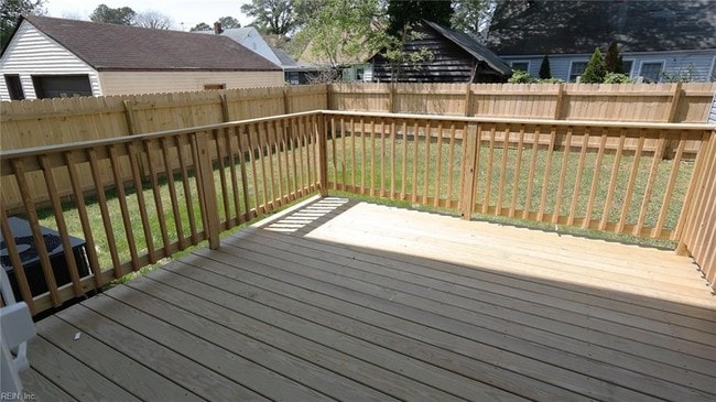 Photo - 6395 Partridge St