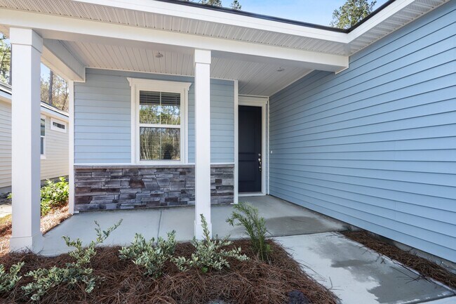 Photo - "Charming 4 Bed/2 Bath Home in Bluffton, S...