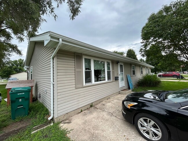 Photo - 800 E Overton St Unit 800